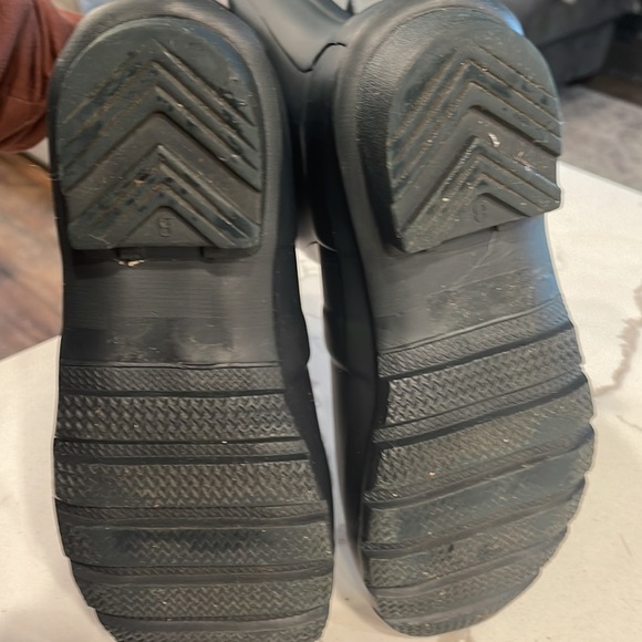 Used hunter rain boots - Picture 8 of 13